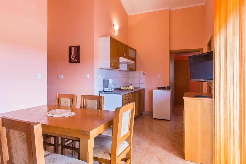 מדולין Apartments Villa Orange מראה חיצוני תמונה