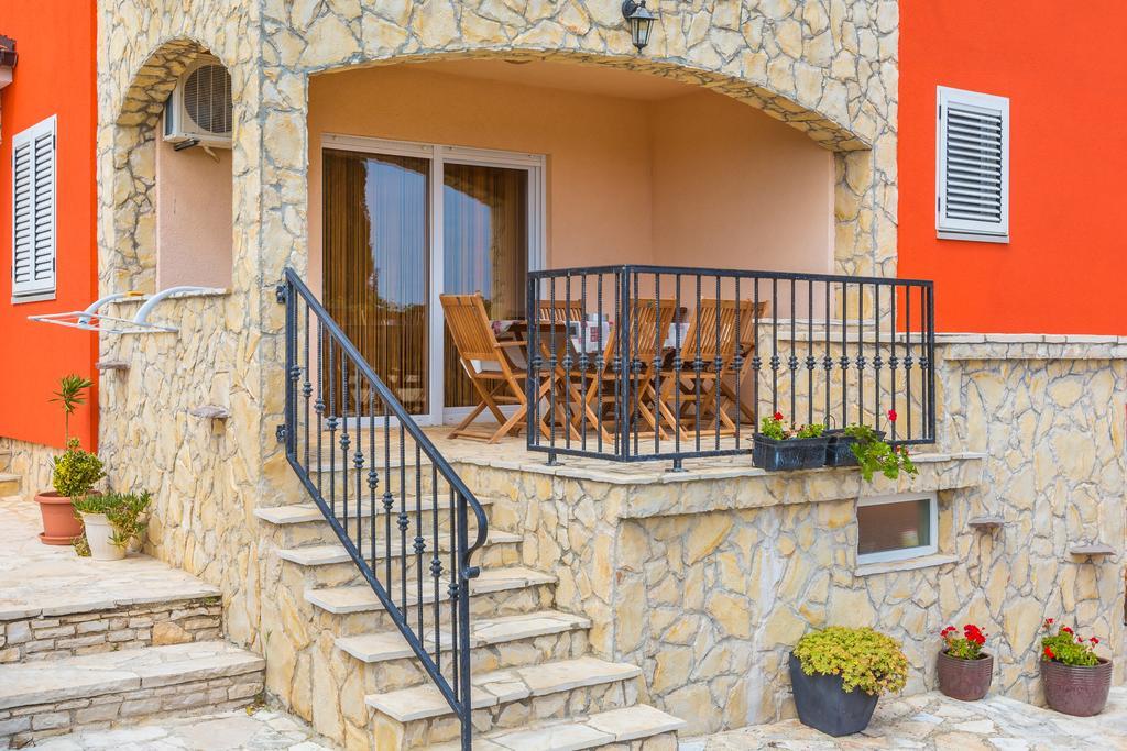 מדולין Apartments Villa Orange מראה חיצוני תמונה